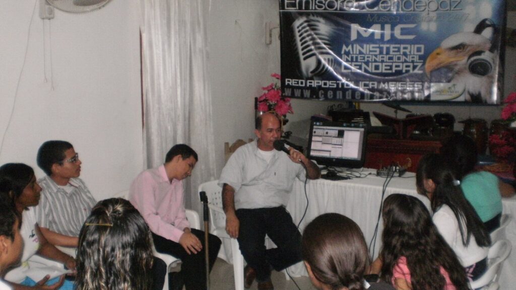 JOVENES EMIOSORA EN BARRANQUILLA